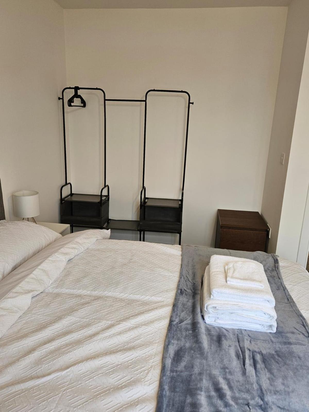 Appartamento Quiet Hideout Southend-on-Sea Esterno foto